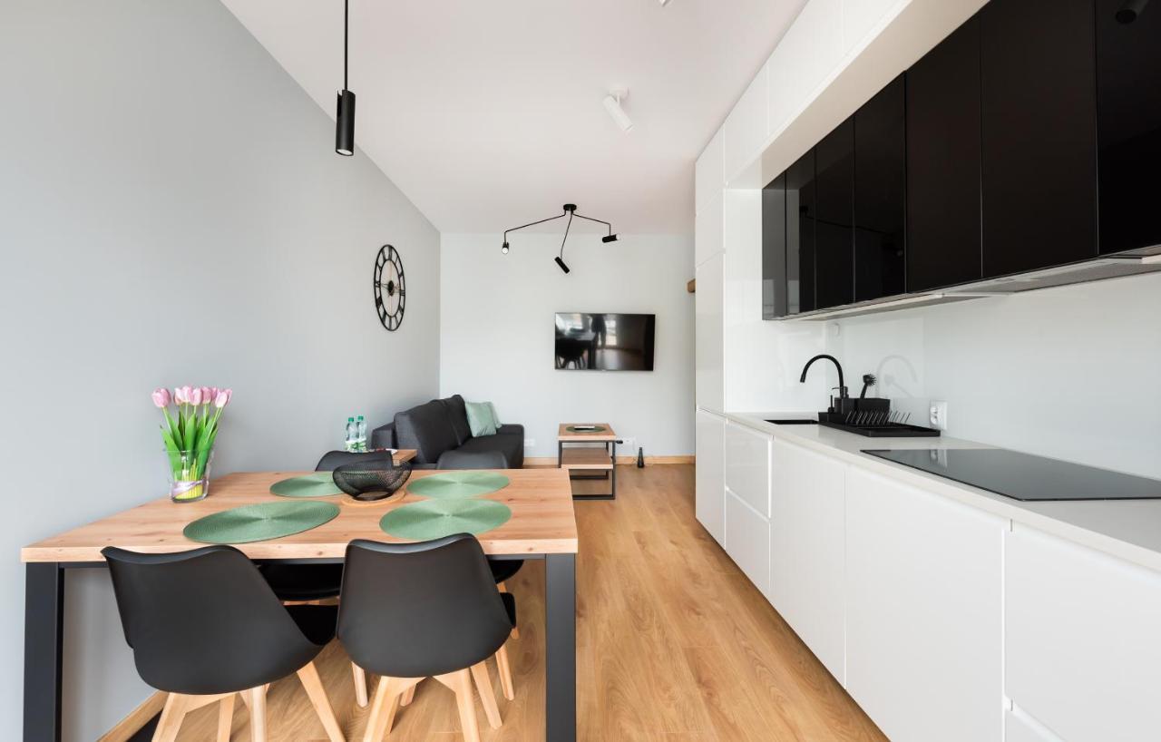 Wola Skwer Sunny Apartment Warszawa Eksteriør billede
