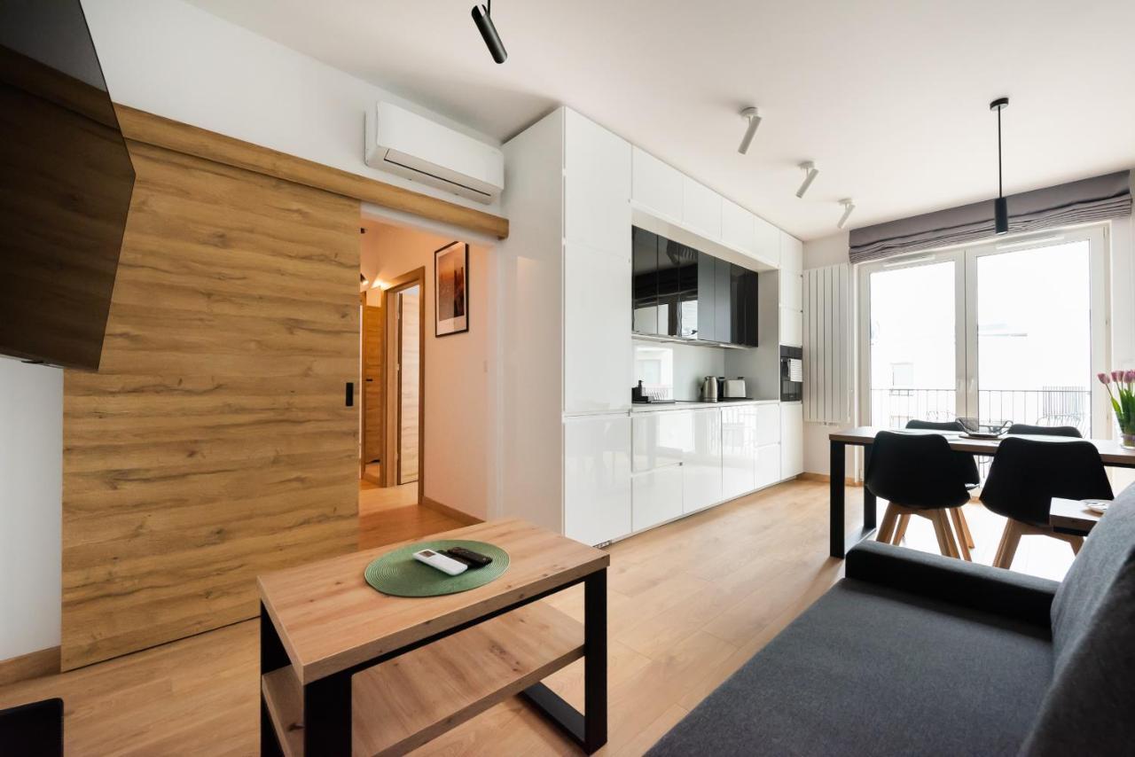Wola Skwer Sunny Apartment Warszawa Eksteriør billede